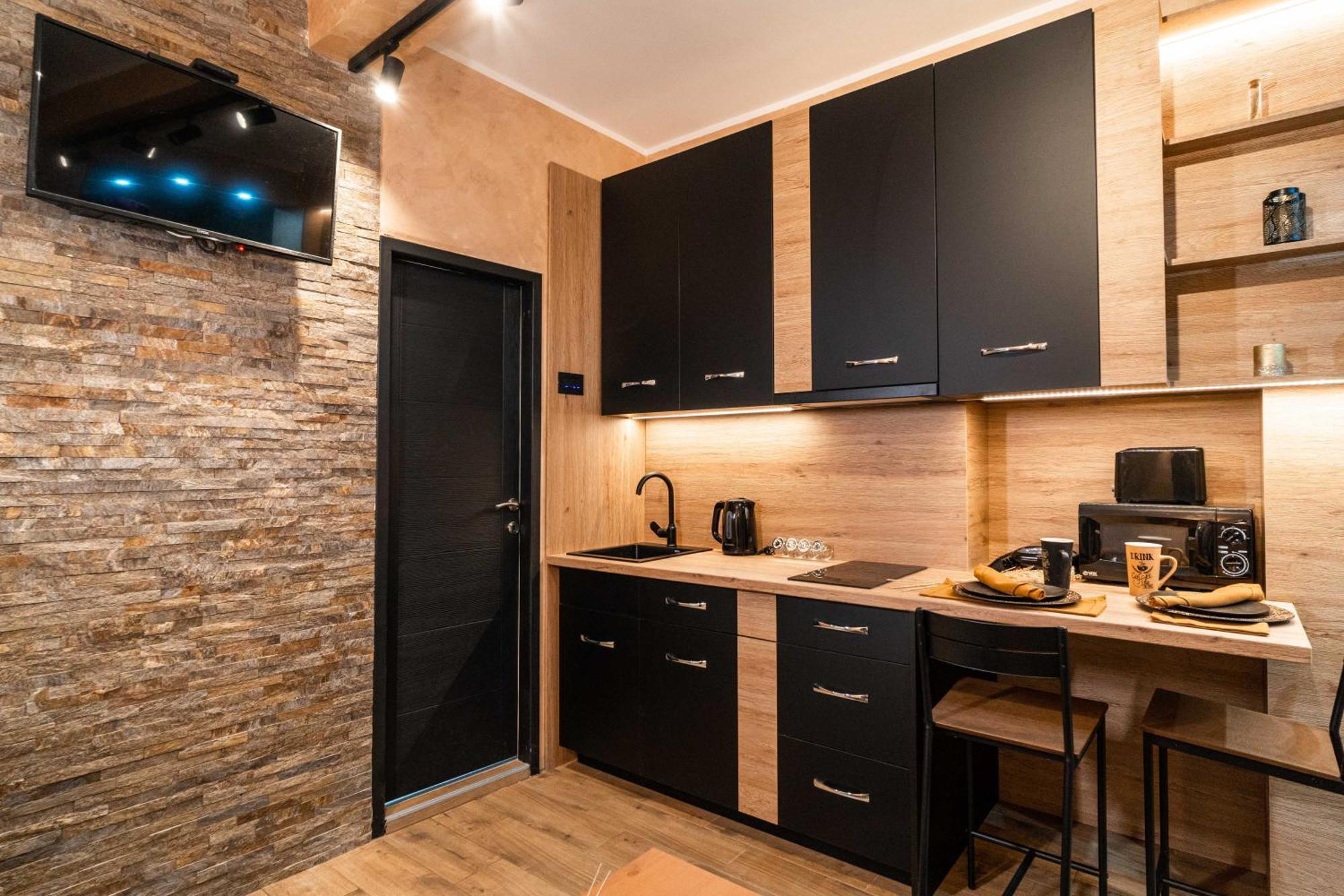 Apartments Wolf Belgrado Esterno foto
